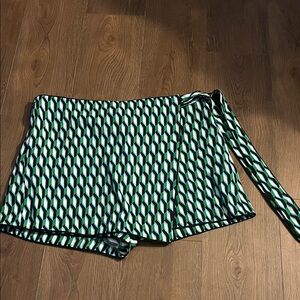 Diane Von Furstenberg Green Geometric Skort NWOT